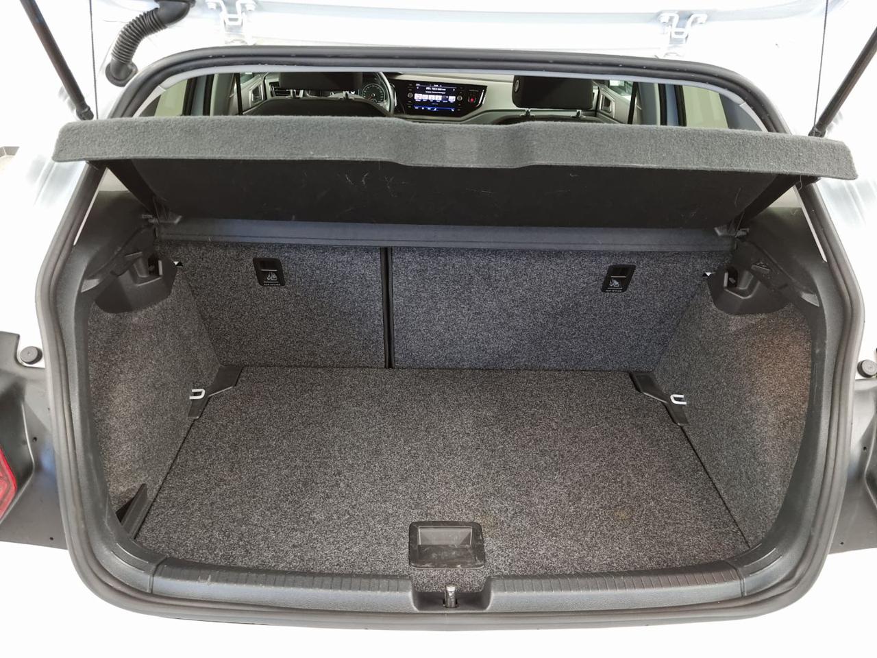 VOLKSWAGEN Polo 1.0 TSI DSG R-Line - 14