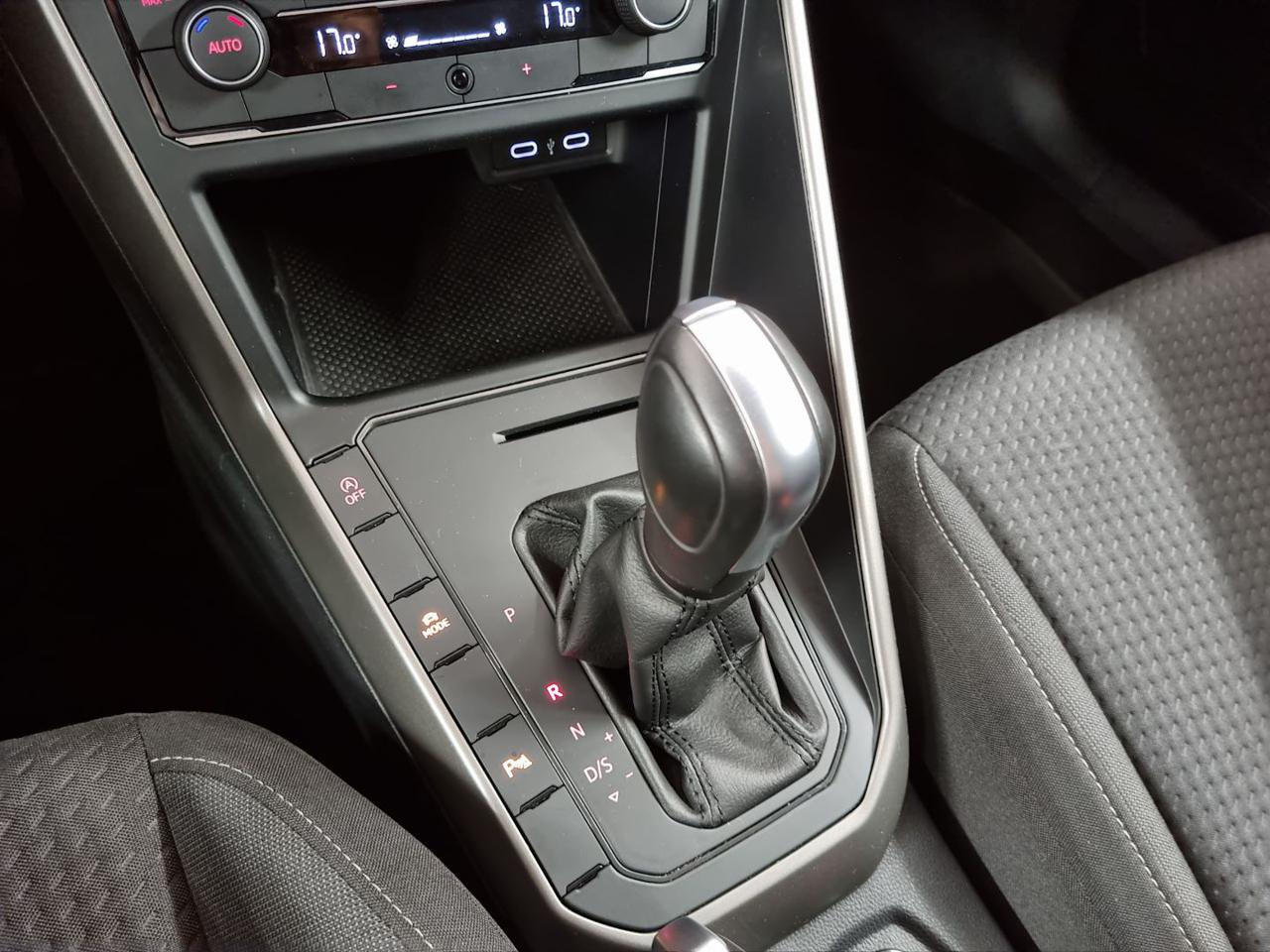 VOLKSWAGEN Polo 1.0 TSI DSG R-Line - 12