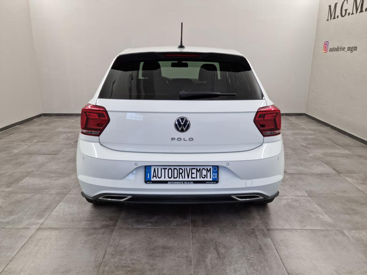 VOLKSWAGEN Polo 1.0 TSI DSG R-Line - 3