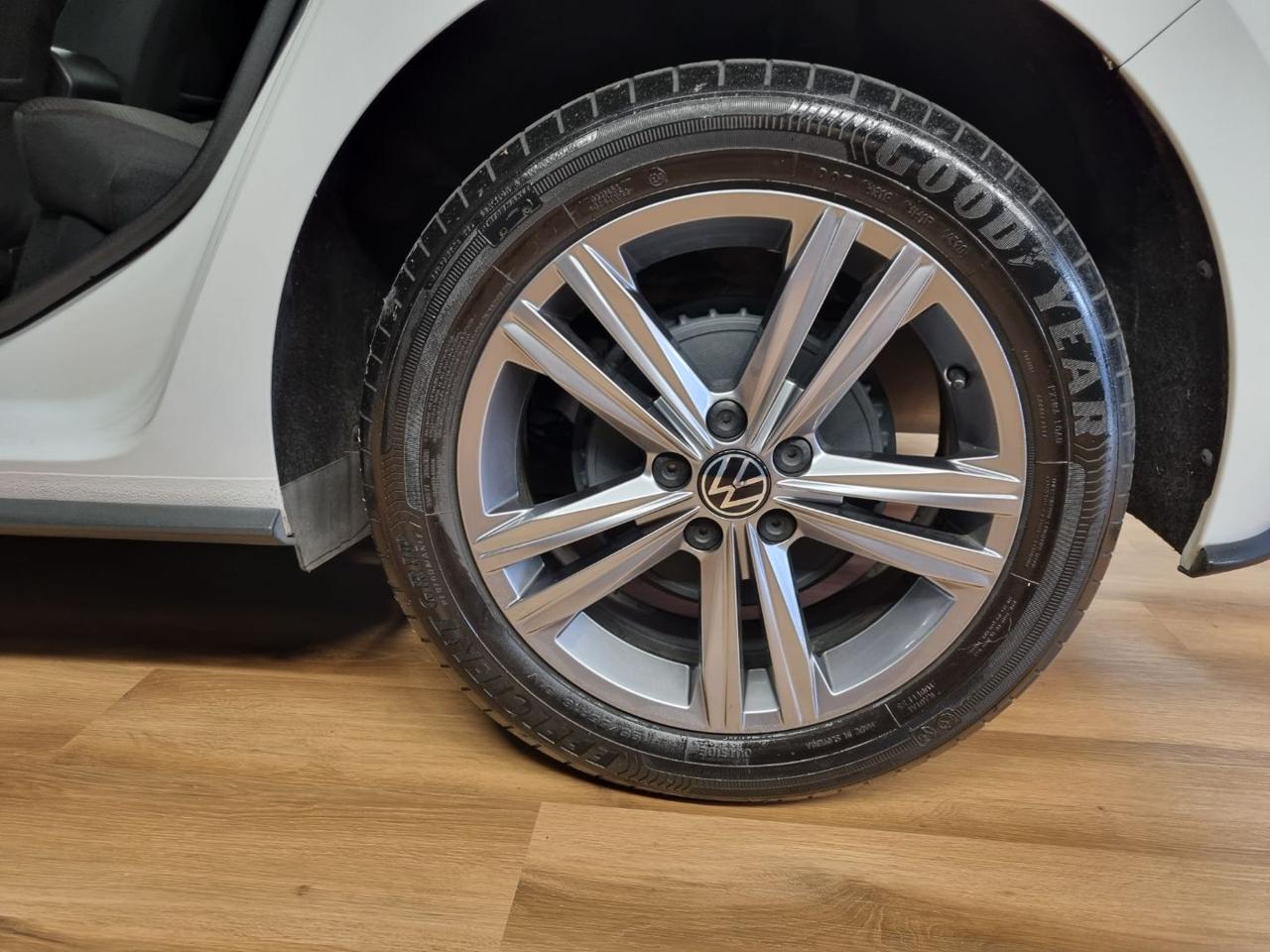 VOLKSWAGEN Polo 1.0 TSI DSG R-Line - 15