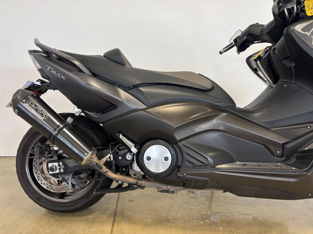 YAMAHA T Max 530 YAMAHA T-MAX 530 - 5
