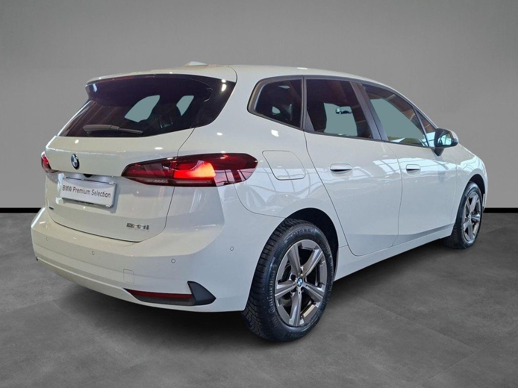 BMW 223 i 48V xDrive Active Tourer - 15