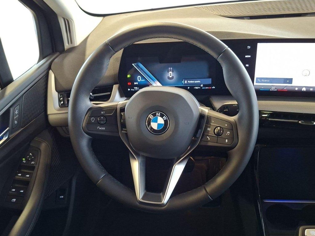 BMW 223 i 48V xDrive Active Tourer - 17