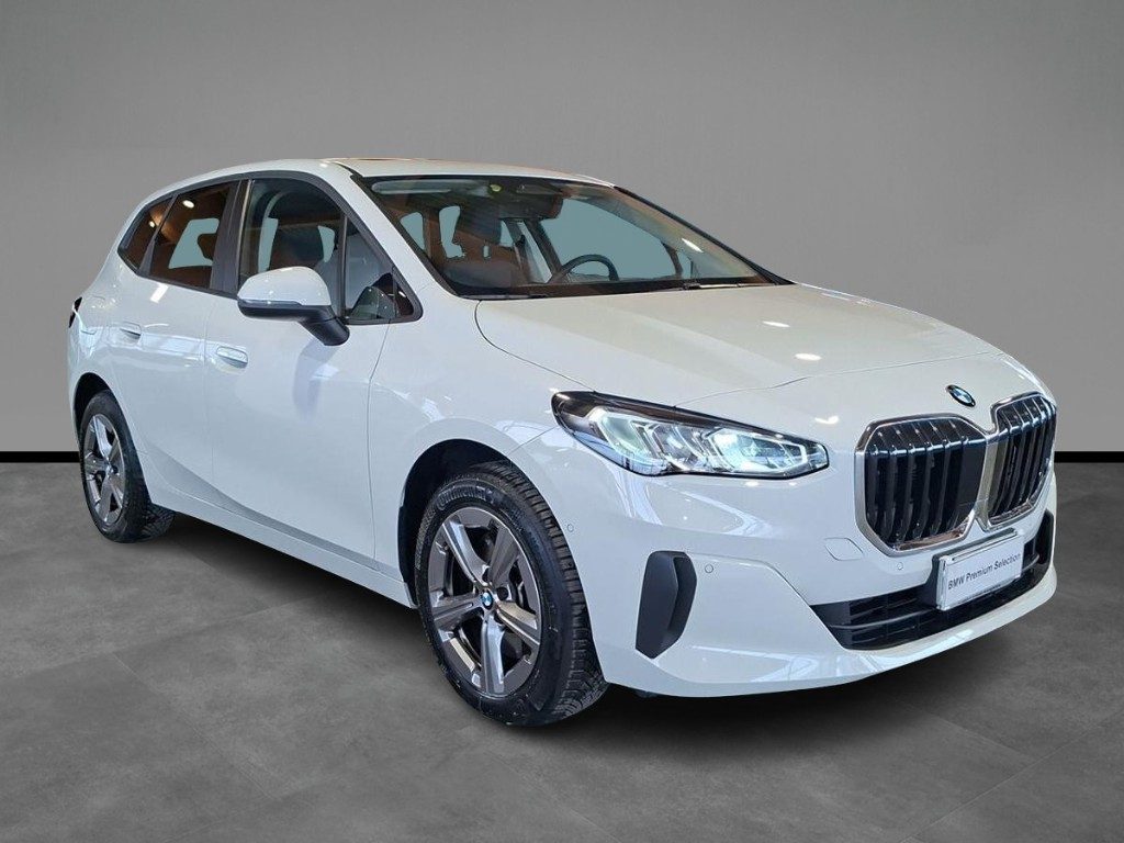 BMW 223 i 48V xDrive Active Tourer - 16