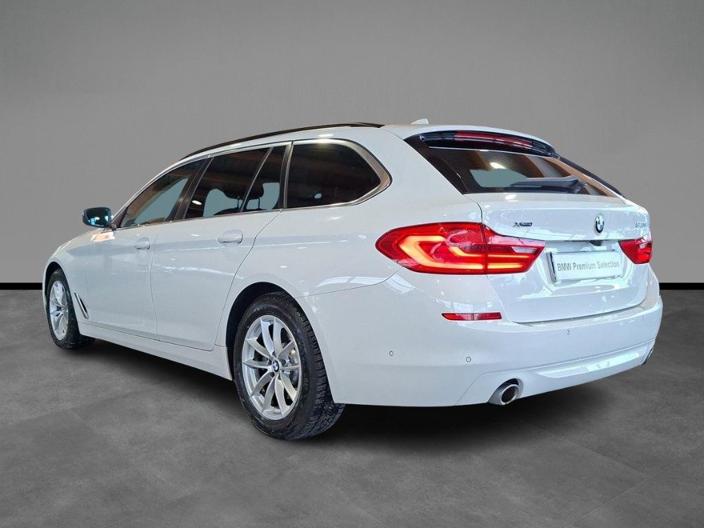 BMW 520 d xDrive Touring Business Aut. - 4