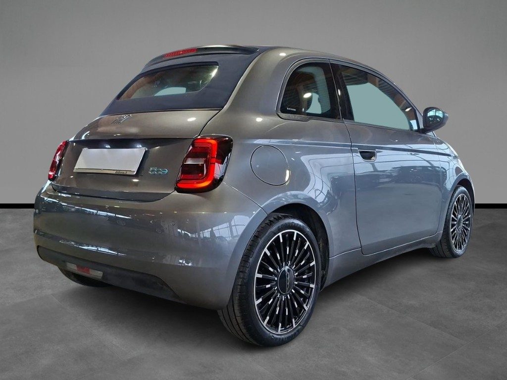 FIAT 500e Cabrio 42 kWh La Prima by Bocelli - 14