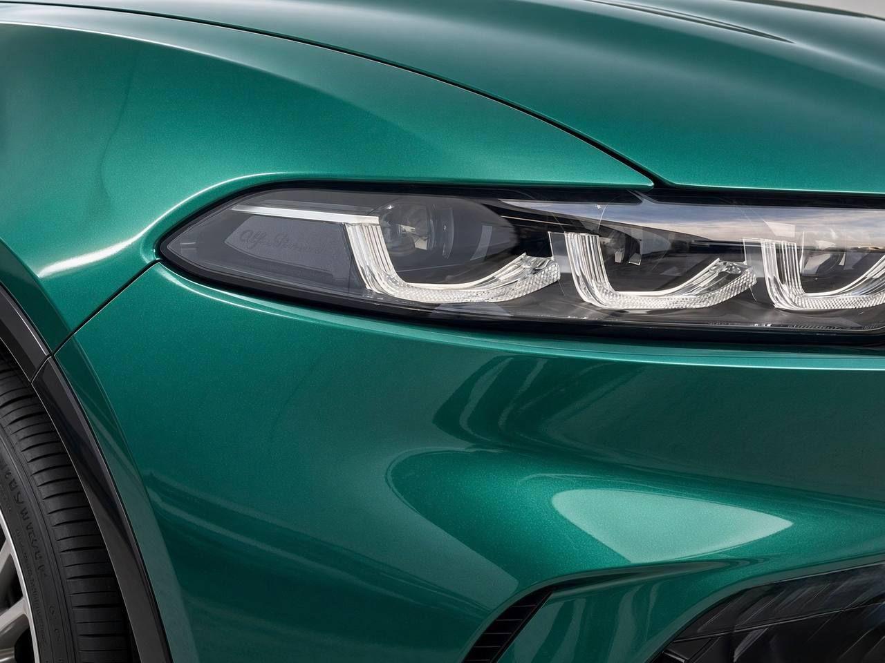 ALFA ROMEO Tonale 1.3 280 CV PHEV AT6 Q4 Speciale - 32
