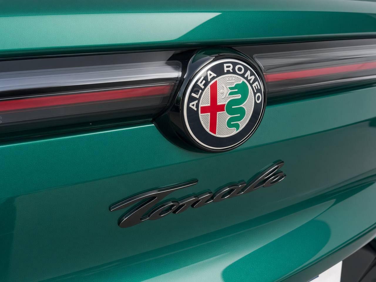 ALFA ROMEO Tonale 1.3 280 CV PHEV AT6 Q4 Speciale - 38