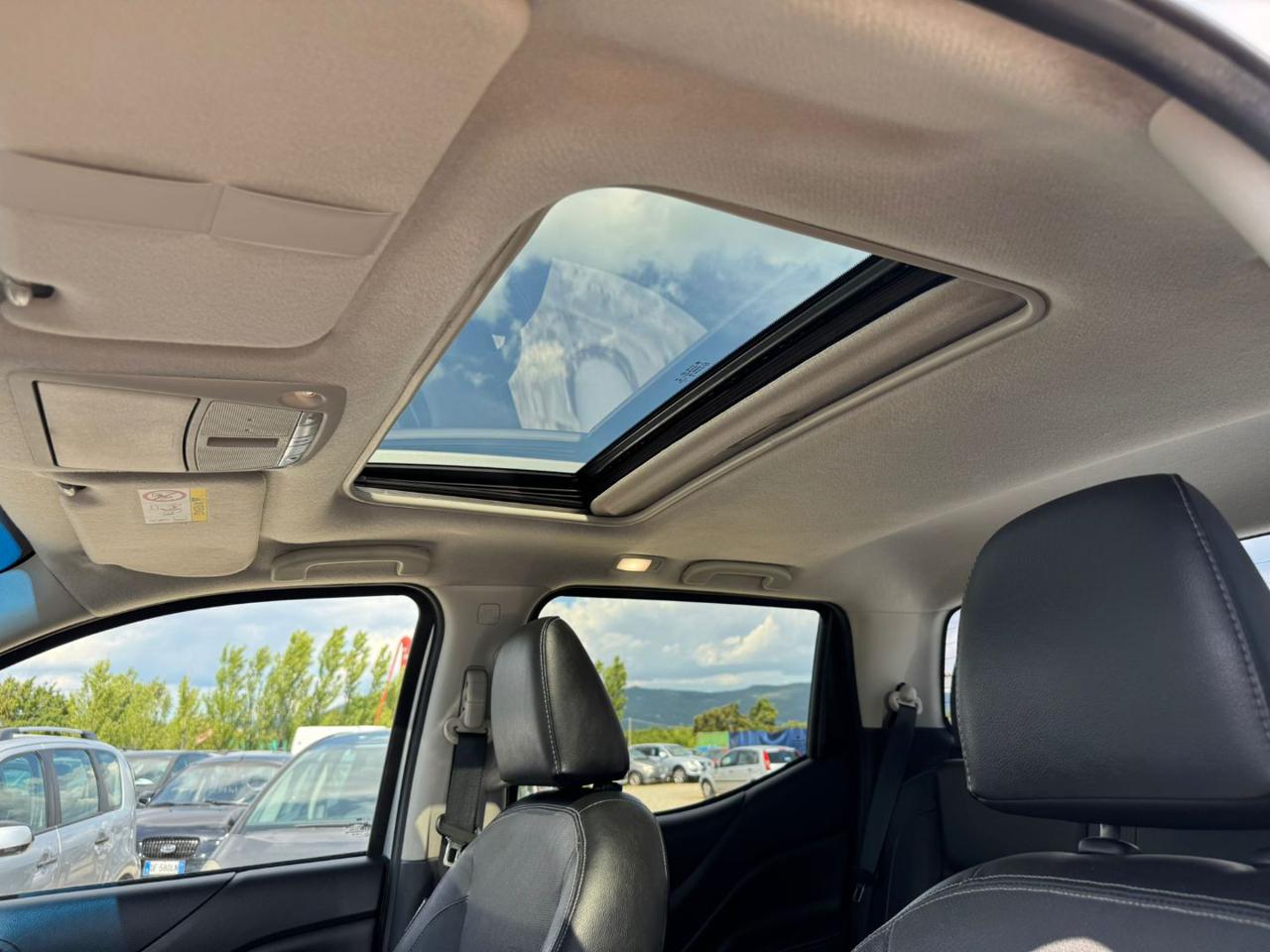 NISSAN Navara 2.3 dCi 190 CV 7AT 4WD Double Cab N-Connecta - 17