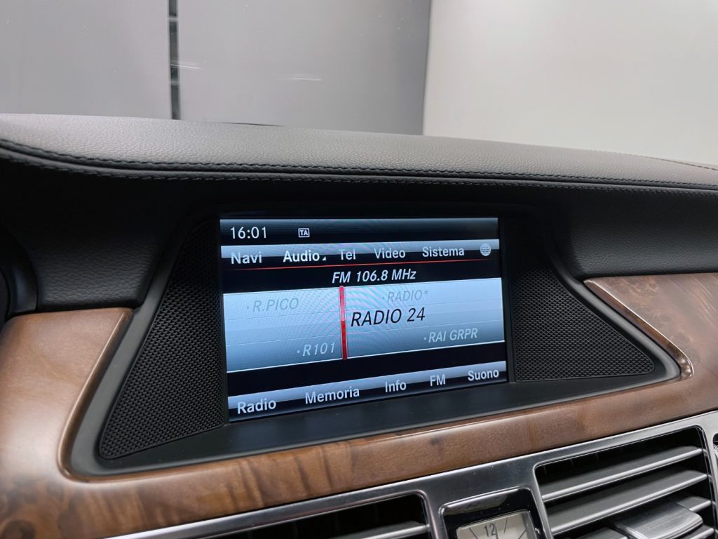 MERCEDES-BENZ CLS 250 SHOOTING BRAKE 250 CDI BE AUTO - 23