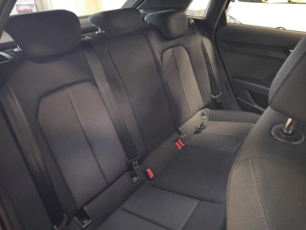 AUDI A3 SPORBACK 40 E TFSI S tr. Business PLUG IN HYBRID - 10