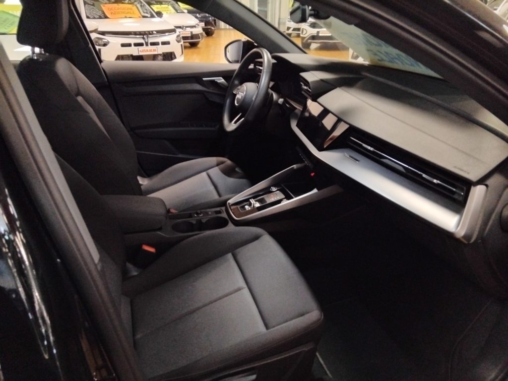 AUDI A3 SPORBACK 40 E TFSI S tr. Business PLUG IN HYBRID - 11