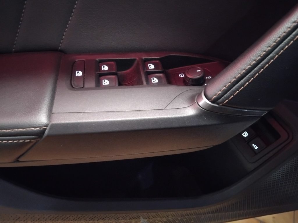 CUPRA Formentor 1.4 e-Hybrid DSG 204 CV PLUG IN 19 VIDEO - 17