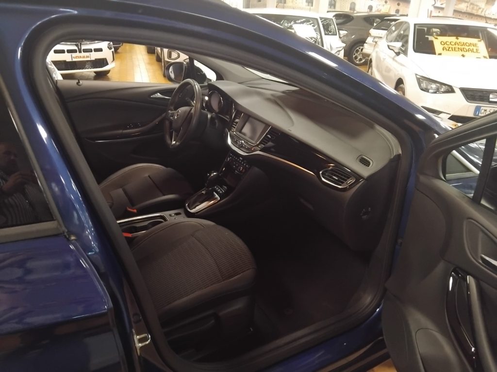 OPEL Astra 1.5 CDTI Sports Tourer Busin Elegance AUT. VIDEO - 13