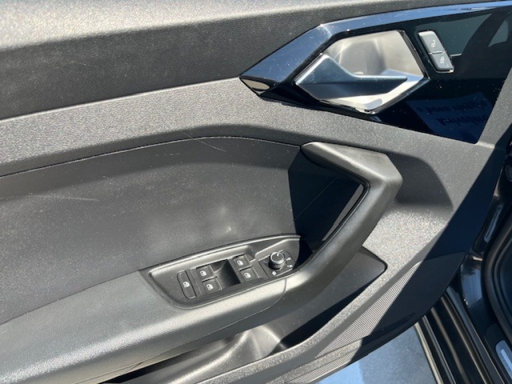 AUDI A1 SPB 30 TFSI S tronic - 10