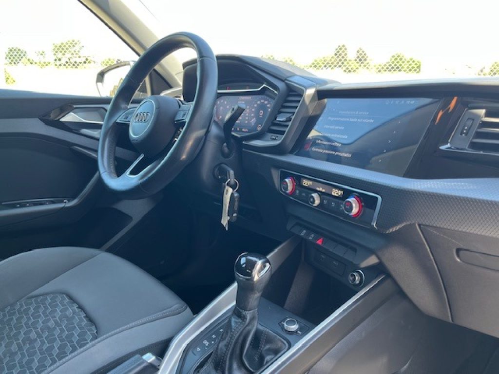 AUDI A1 SPB 30 TFSI S tronic - 32