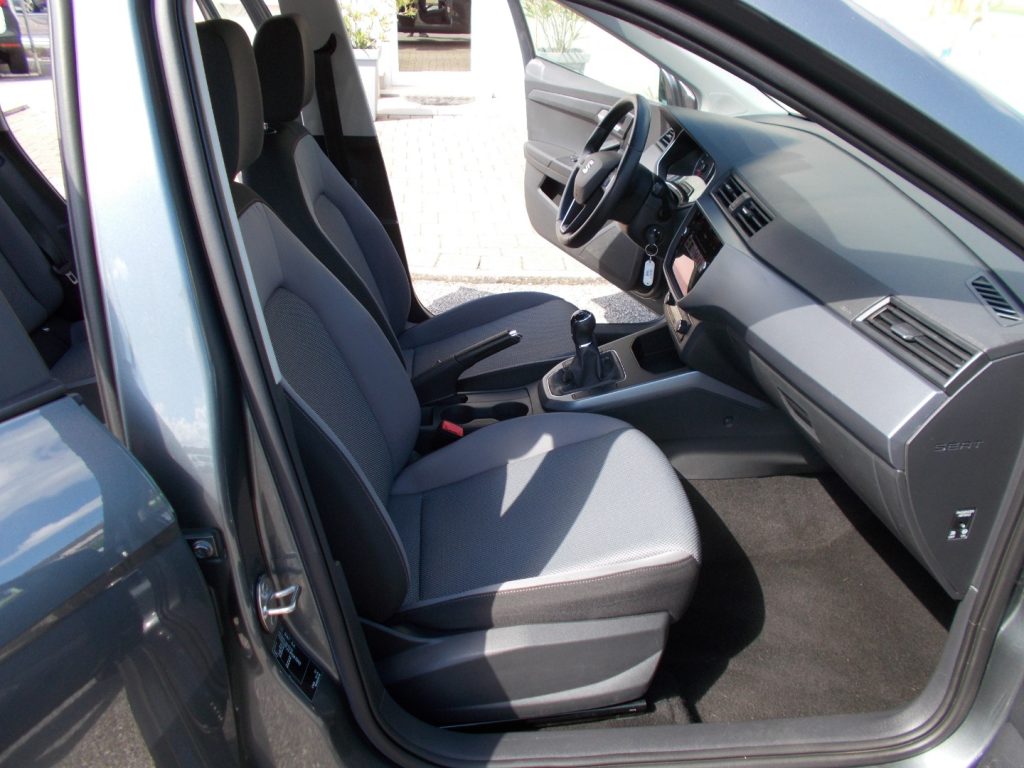 SEAT Arona 1.0 EcoTSI Reference - 10