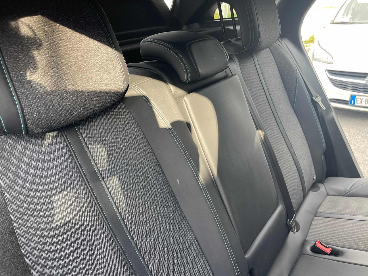 PEUGEOT 3008 BlueHDi 130 S&S Allure Pack PREZZOVERO - 30