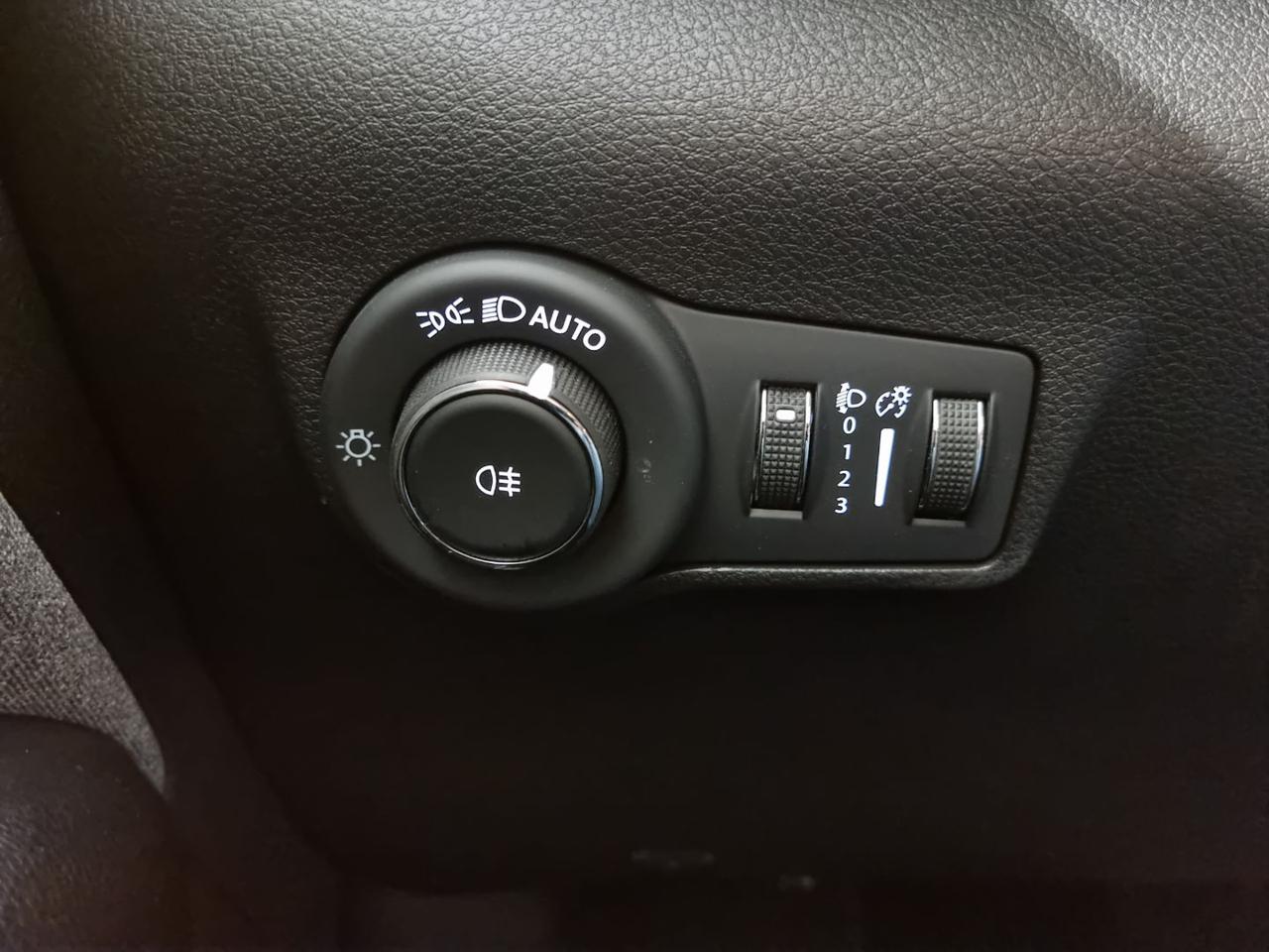 JEEP Compass 1.5 Turbo T4 130 CV MHEV 2WD Longitude - 27