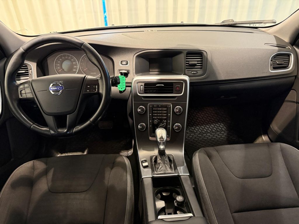 VOLVO V60 D3 Business ***HÄNDLER*** - 5