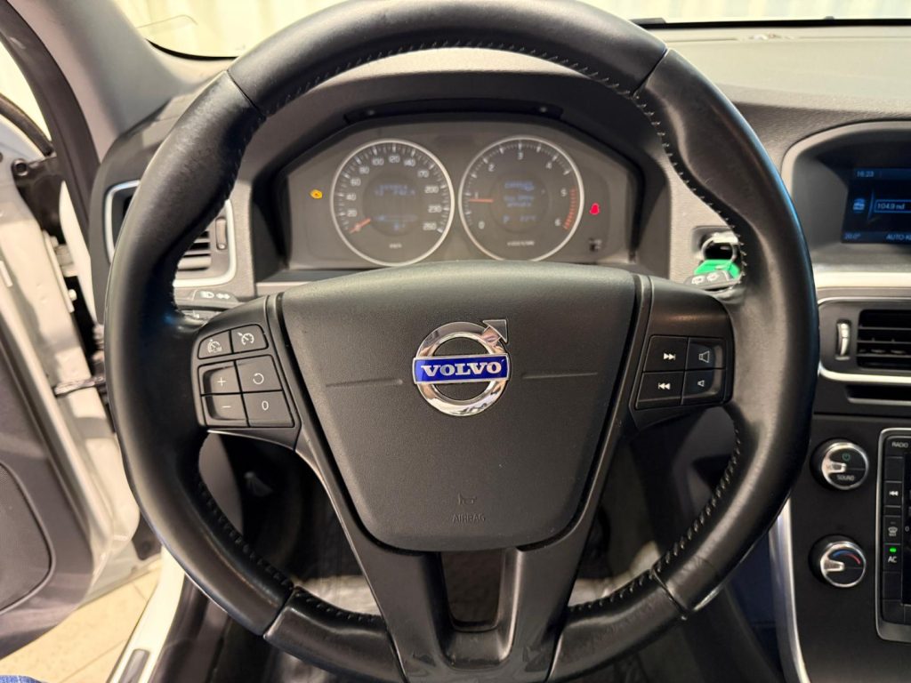 VOLVO V60 D3 Business ***HÄNDLER*** - 7
