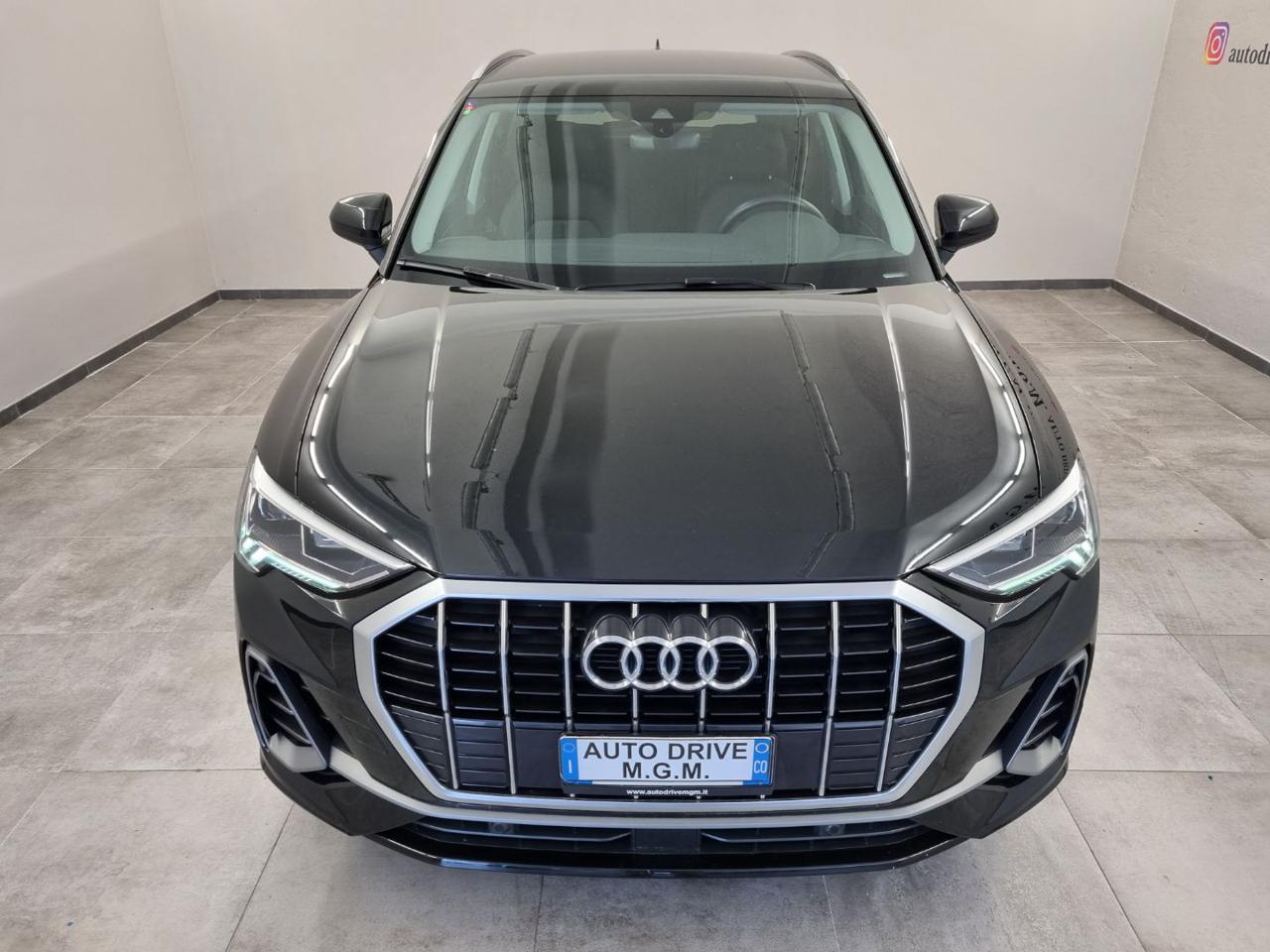 AUDI Q3 35 TDI S tronic S line edition - 37