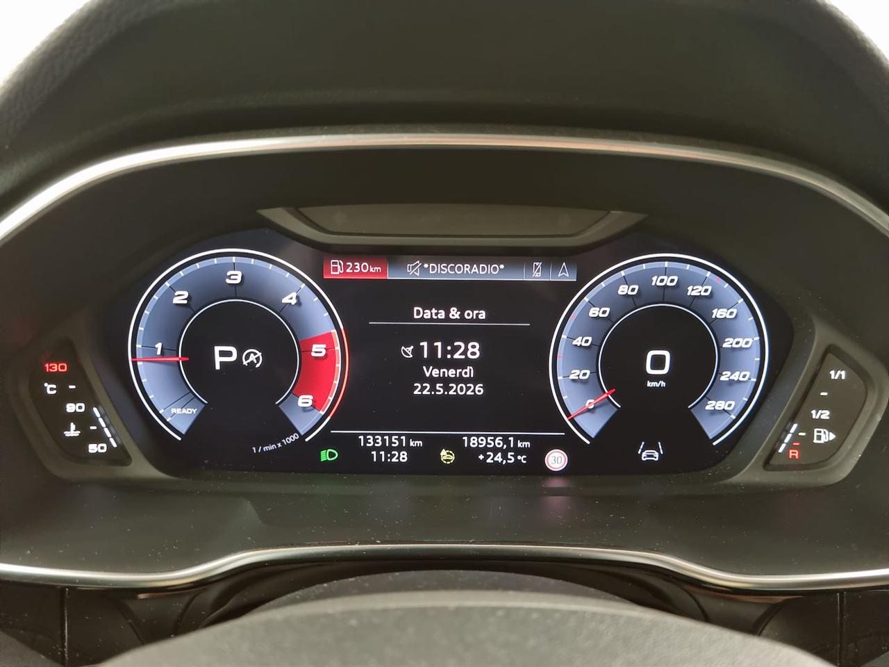 AUDI Q3 35 TDI S tronic S line edition - 6