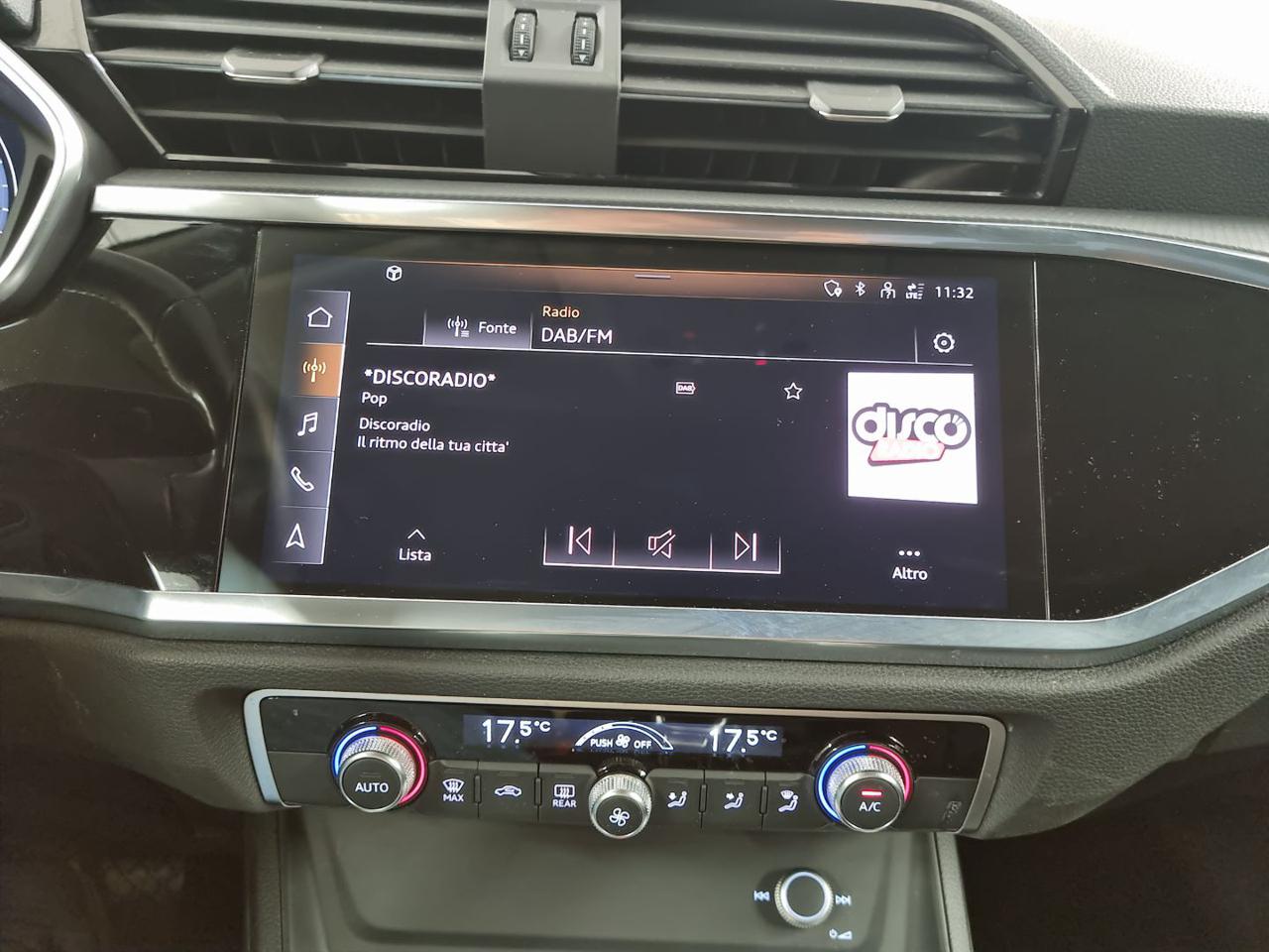 AUDI Q3 35 TDI S tronic S line edition - 18
