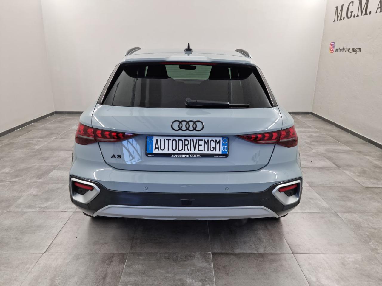 AUDI A3 allstreet TFSI 110 kW S tronic Identity Contrast - 3