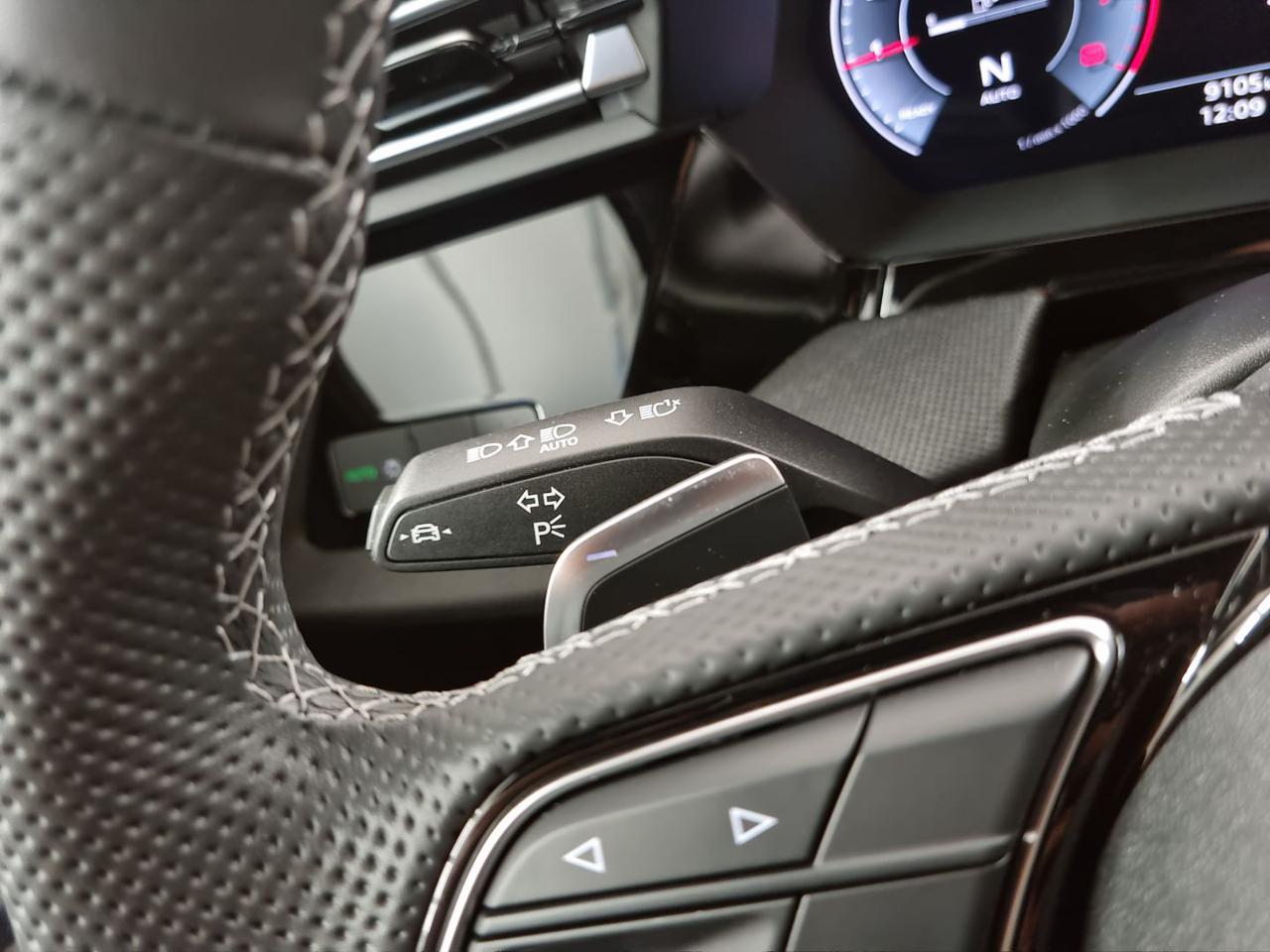 AUDI A3 allstreet TFSI 110 kW S tronic Identity Contrast - 14