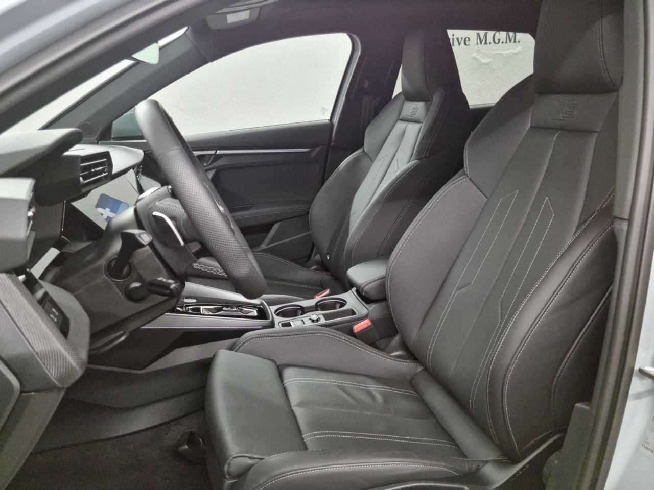 AUDI A3 allstreet TFSI 110 kW S tronic Identity Contrast - 22