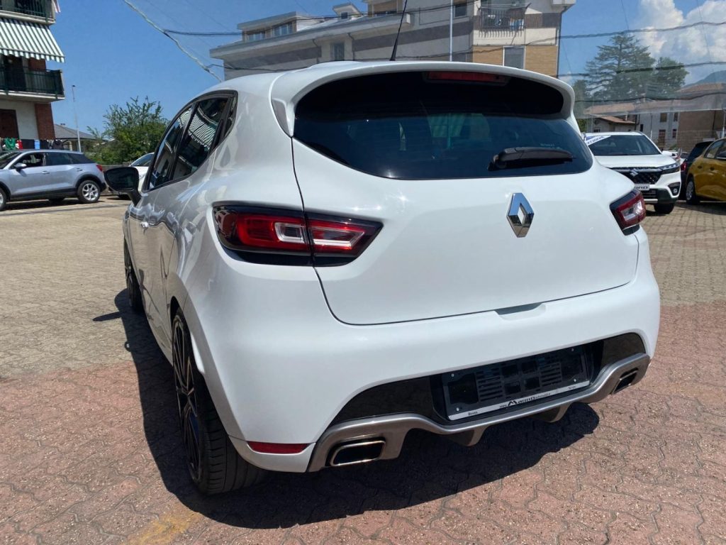 RENAULT Clio TCe 220CV EDC Energy R.S. Trophy - 7