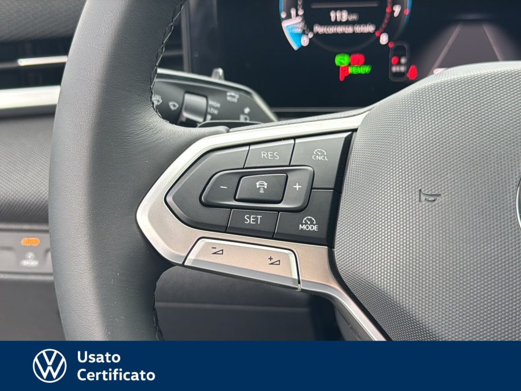 VOLKSWAGEN T-Roc 1.5 etsi life 150cv dsg - 18