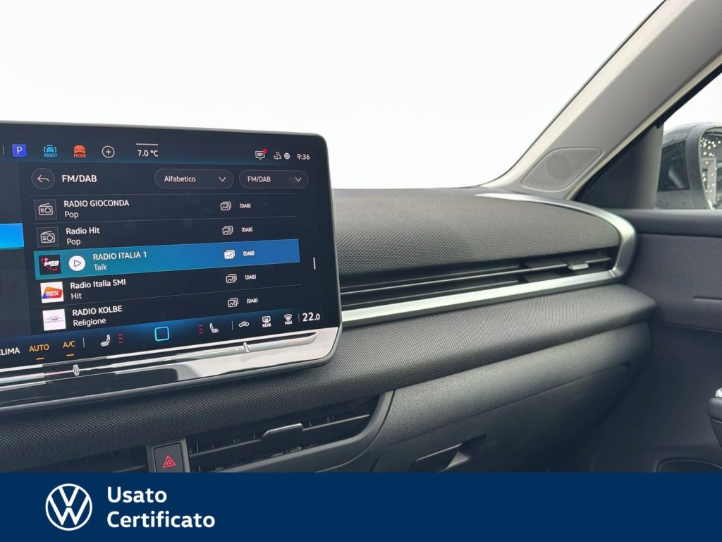 VOLKSWAGEN T-Roc 1.5 etsi life 150cv dsg - 19