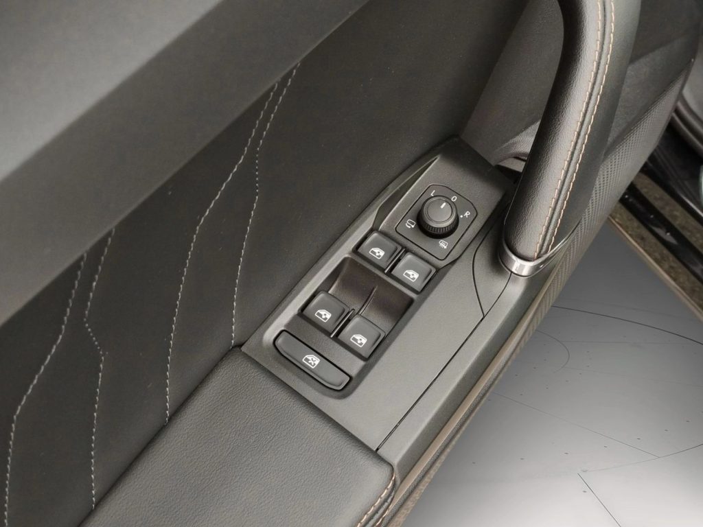 CUPRA Formentor 1.4 e-hybrid 204cv dsg - 17