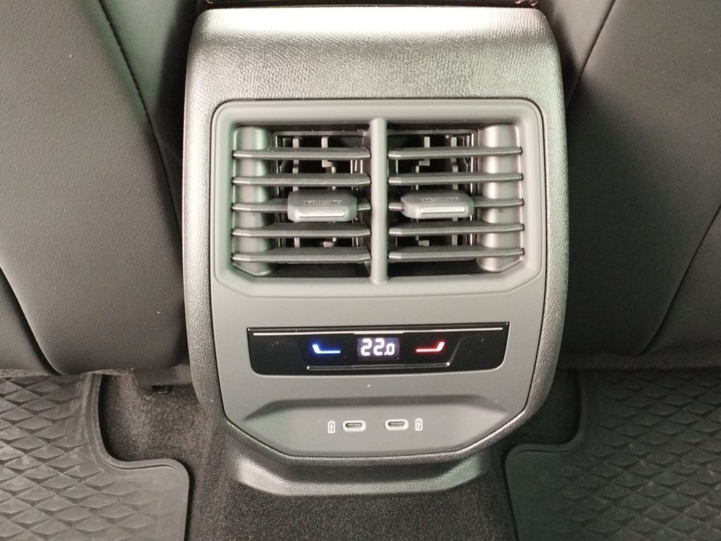 CUPRA Formentor 1.4 e-hybrid 204cv dsg - 27