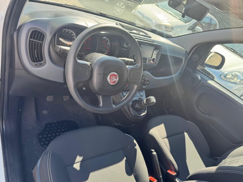 FIAT Panda 1.0 FireFly S&S Hybrid - 10