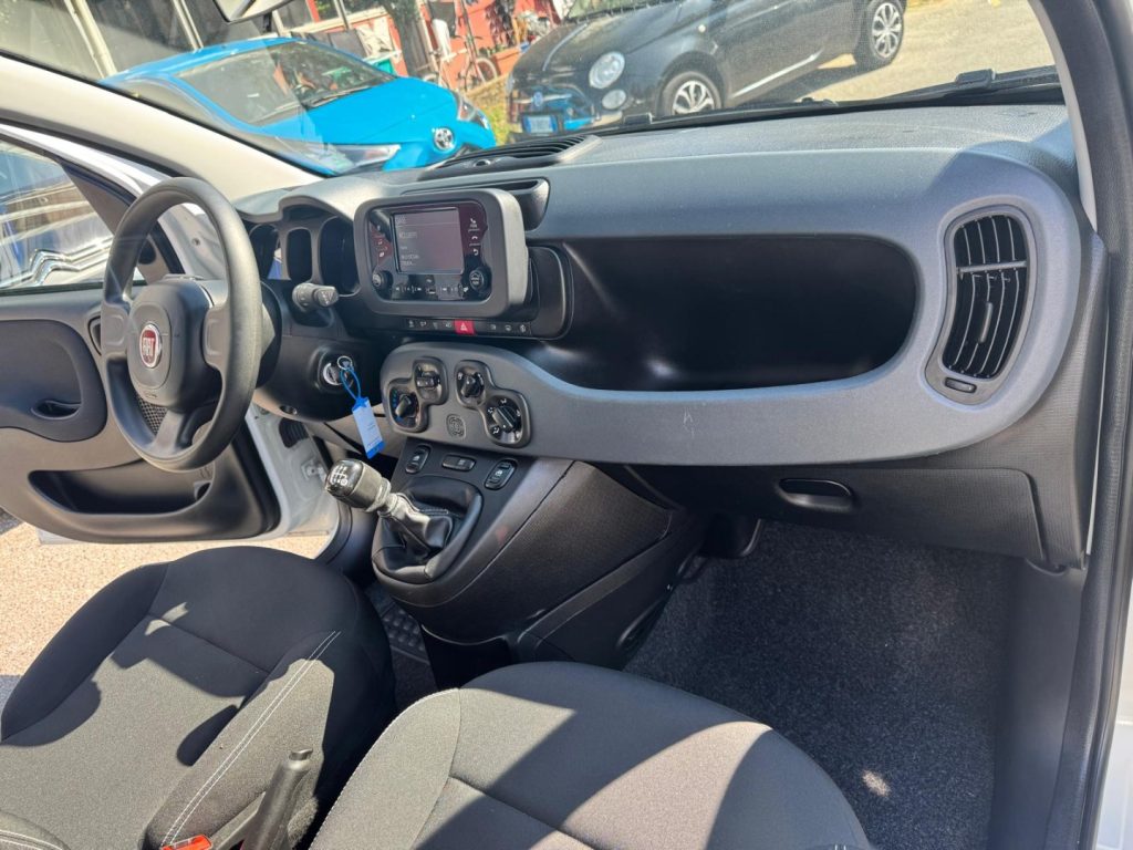 FIAT Panda 1.0 FireFly S&S Hybrid - 12