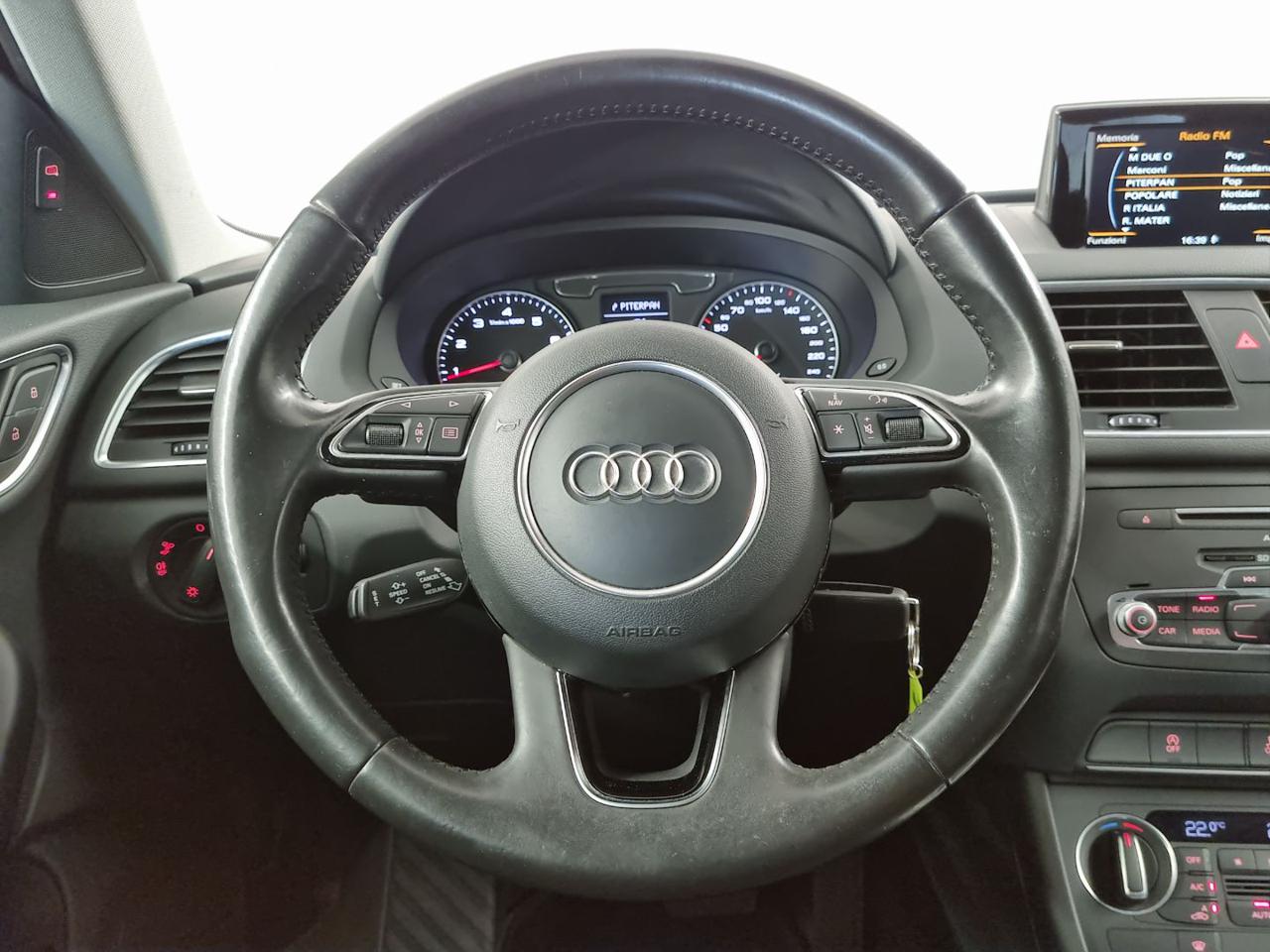 AUDI Q3 2.0 TFSI 180 CV quattro S tronic Business - 39