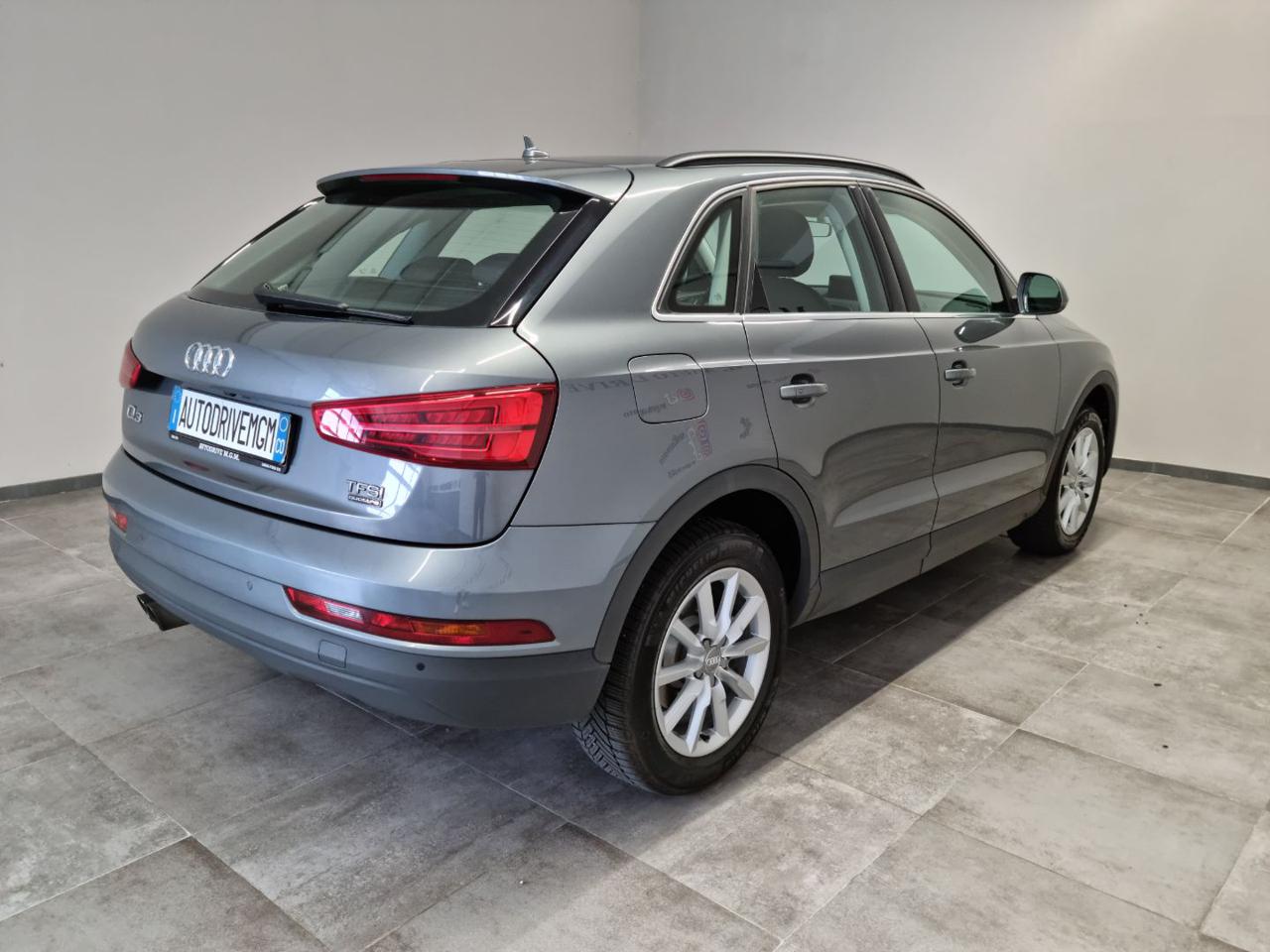 AUDI Q3 2.0 TFSI 180 CV quattro S tronic Business - 21