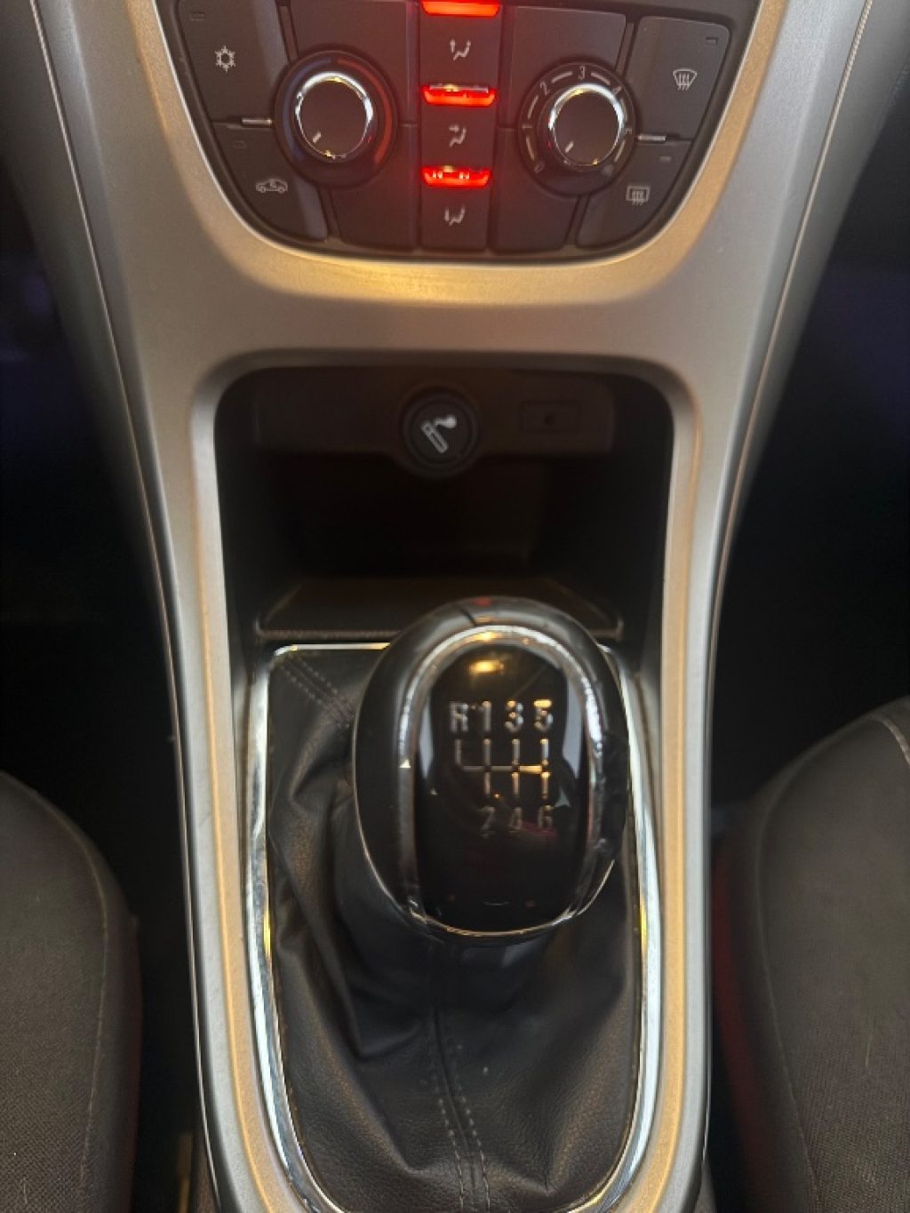 OPEL Astra 1.7 CDTI 110CV Sports Tourer Cosmo - 14