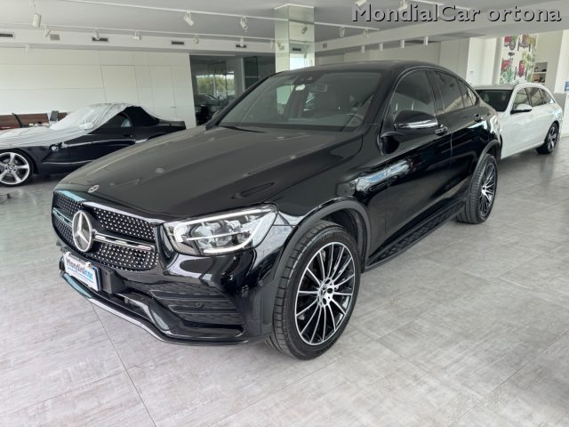 MERCEDES-BENZ GLC 300 Nero metallizzato