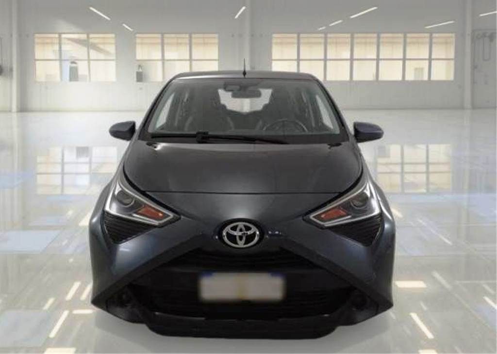 TOYOTA Aygo Connect 1.0 VVT-i 72 CV 5 porte x-play - 3