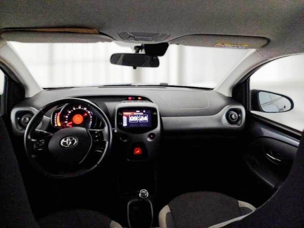 TOYOTA Aygo Connect 1.0 VVT-i 72 CV 5 porte x-play - 6