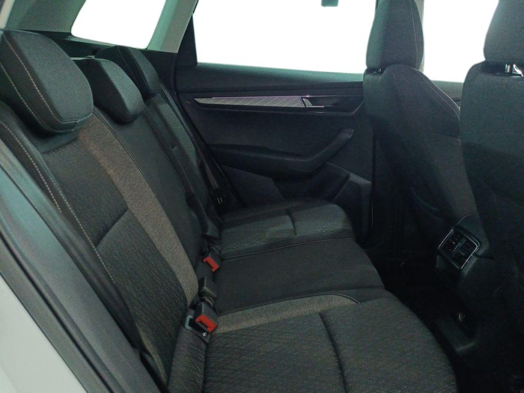 SKODA Karoq 2.0 TDI EVO SCR 115 CV DSG Style - 11