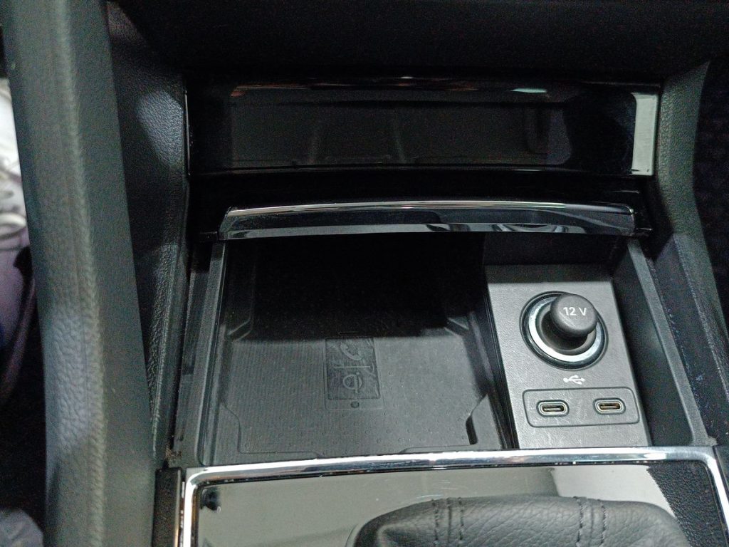 SKODA Karoq 2.0 TDI EVO SCR 115 CV DSG Style - 23