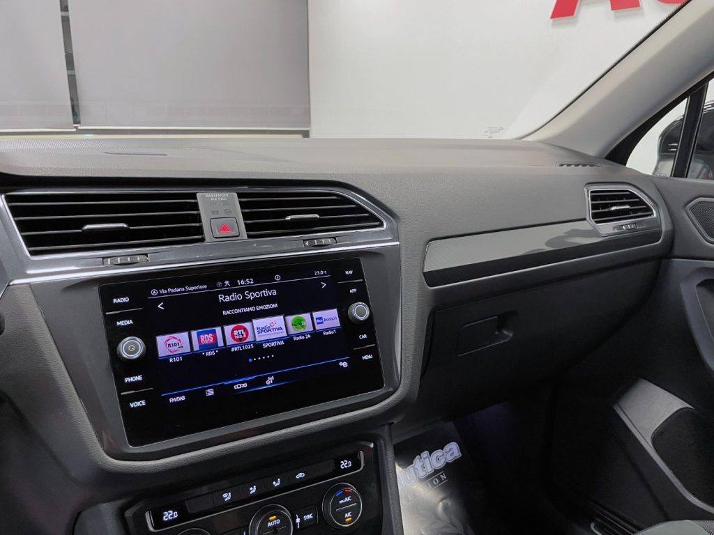 VOLKSWAGEN Tiguan Allspace ALLSPACE 2.0 TDI ADVANCED 150CV 7 POSTI DSG - IVA - 20