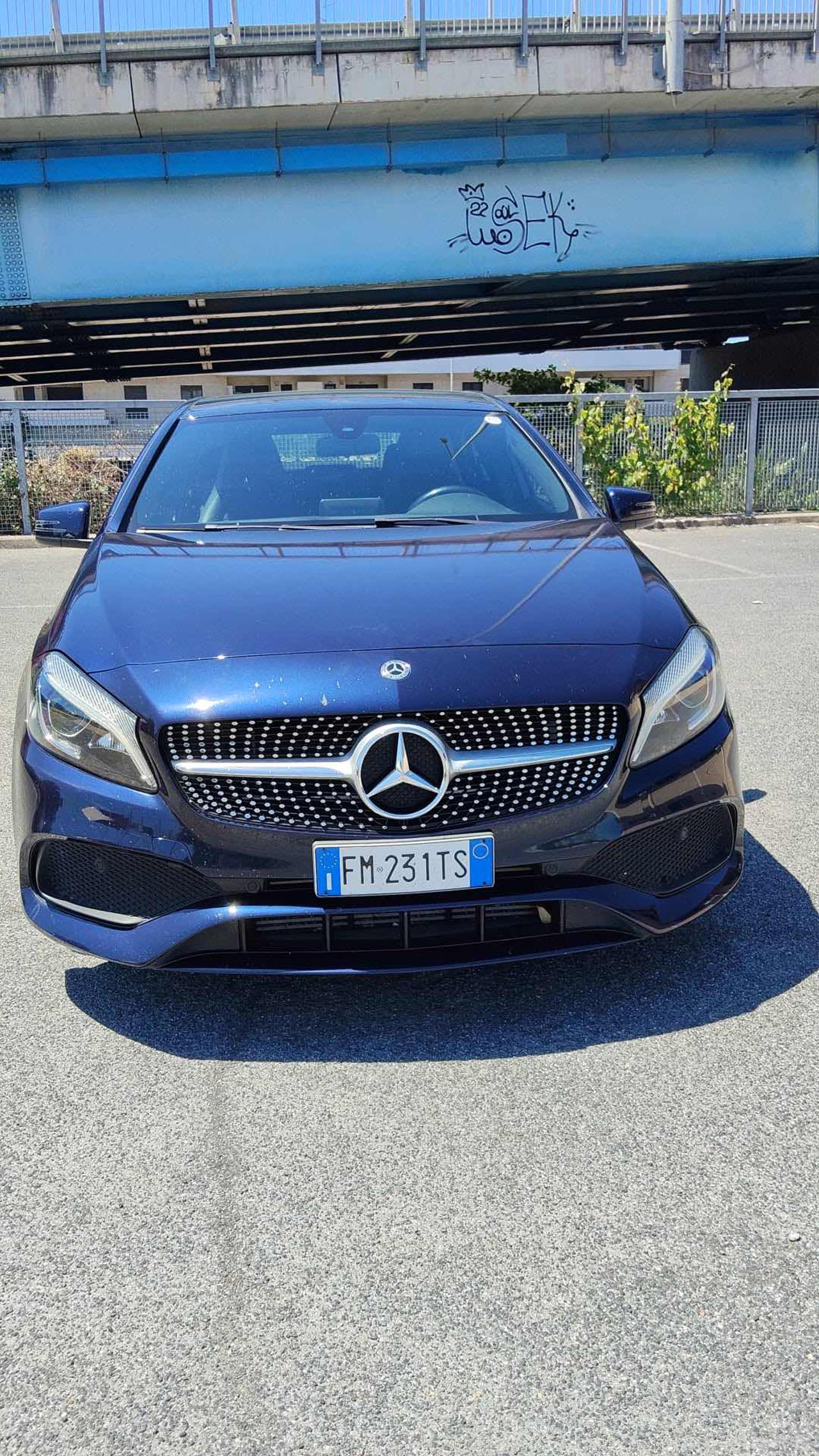 MERCEDES-BENZ A 180 Premium Diesel Euro 6 Tetto Apribile - 15
