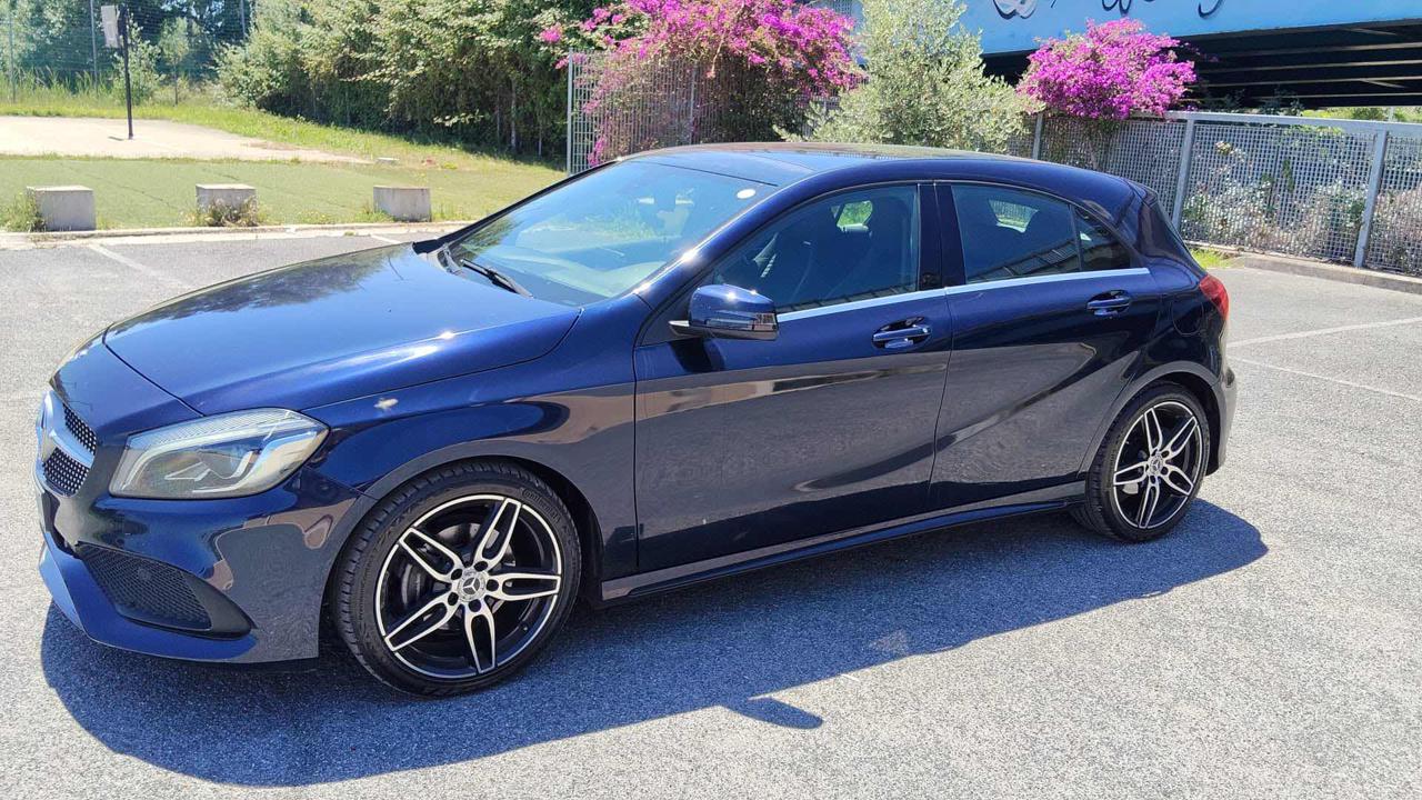 MERCEDES-BENZ A 180 Premium Diesel Euro 6 Tetto Apribile - 3