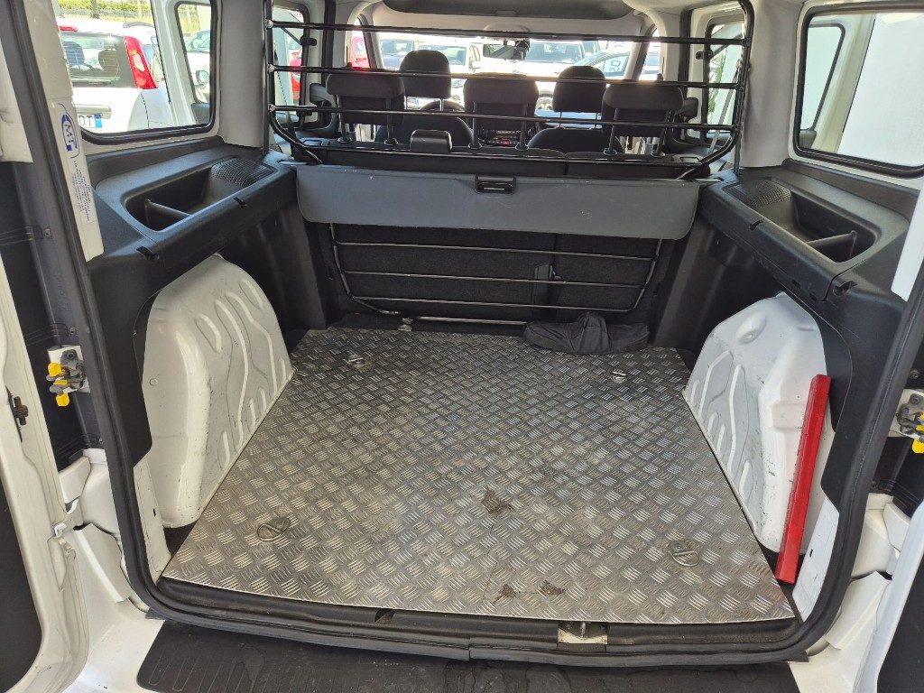 FIAT Doblo Doblò 1.6 MJT 120CV S&S PC Combi N1 Easy - 10